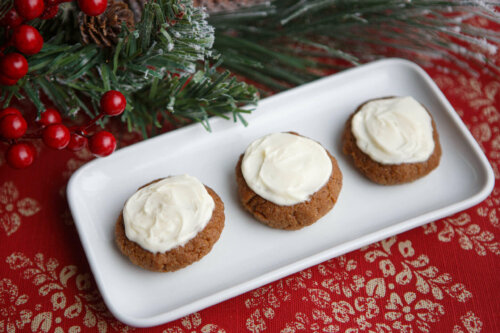 Dysphagia-friendly gingerbread cookies