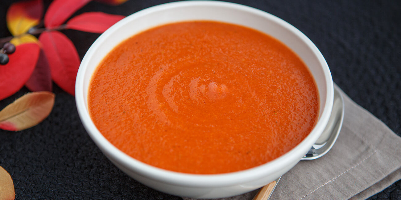 Dysphagia-friendly roasted red pepper and cauliflower soup